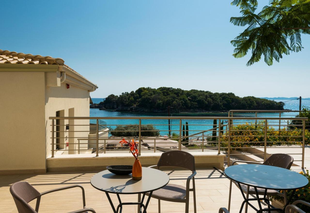 Prima Vista Beachfront Boutique Hotel Sívota エクステリア 写真