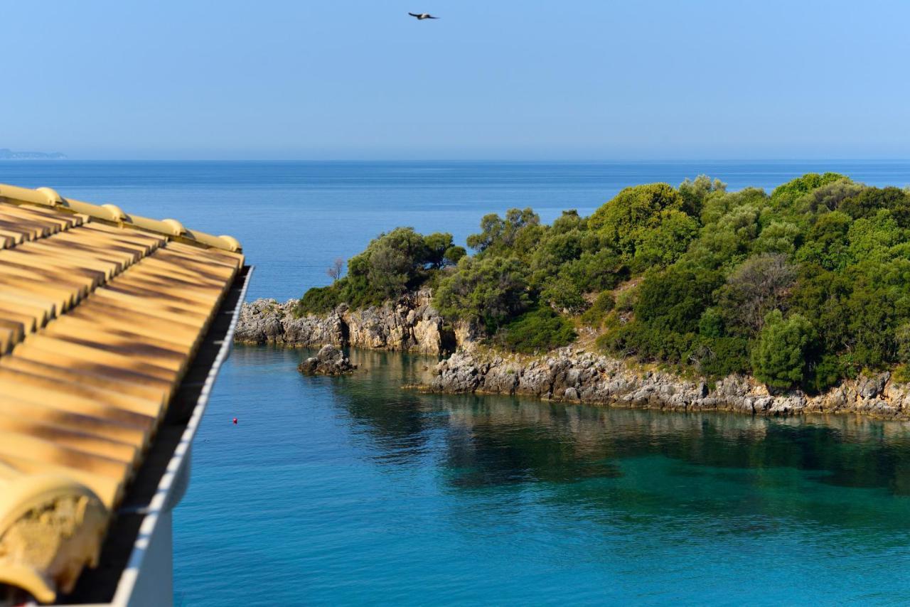 Prima Vista Beachfront Boutique Hotel Sívota エクステリア 写真