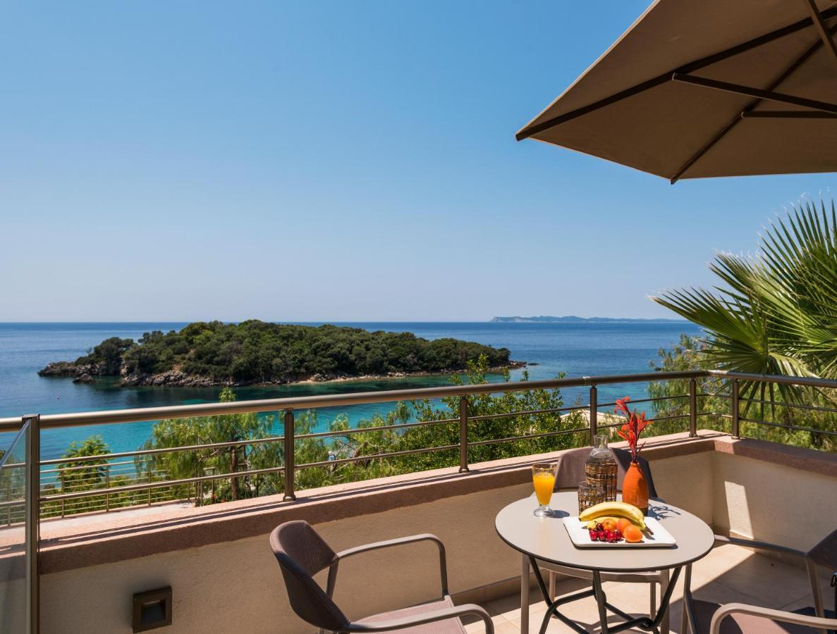 Prima Vista Beachfront Boutique Hotel Sívota エクステリア 写真